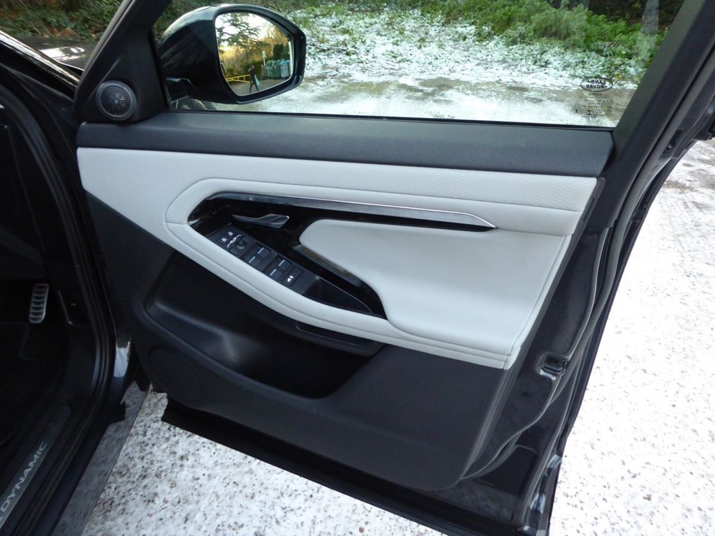 Used Land Rover Range Rover Evoque 2022 for sale - 77111297: Photo 17