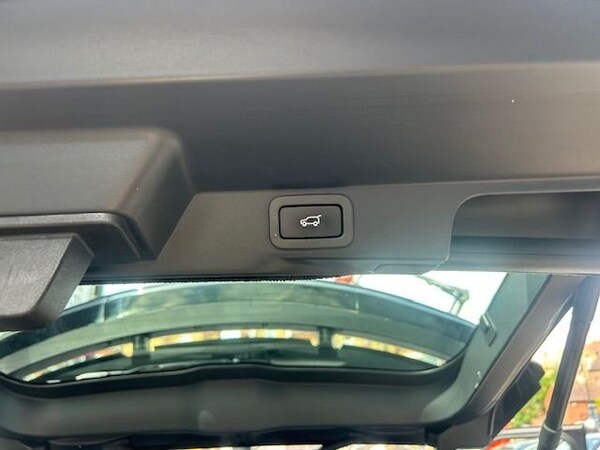Used Land Rover Range Rover Sport 2022 for sale - 75062340: Photo 17