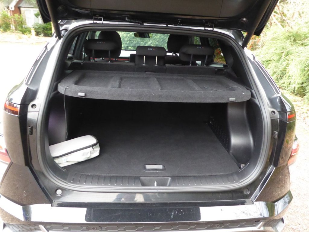 Used Hyundai KONA 2023 for sale - 76950392: Photo 12