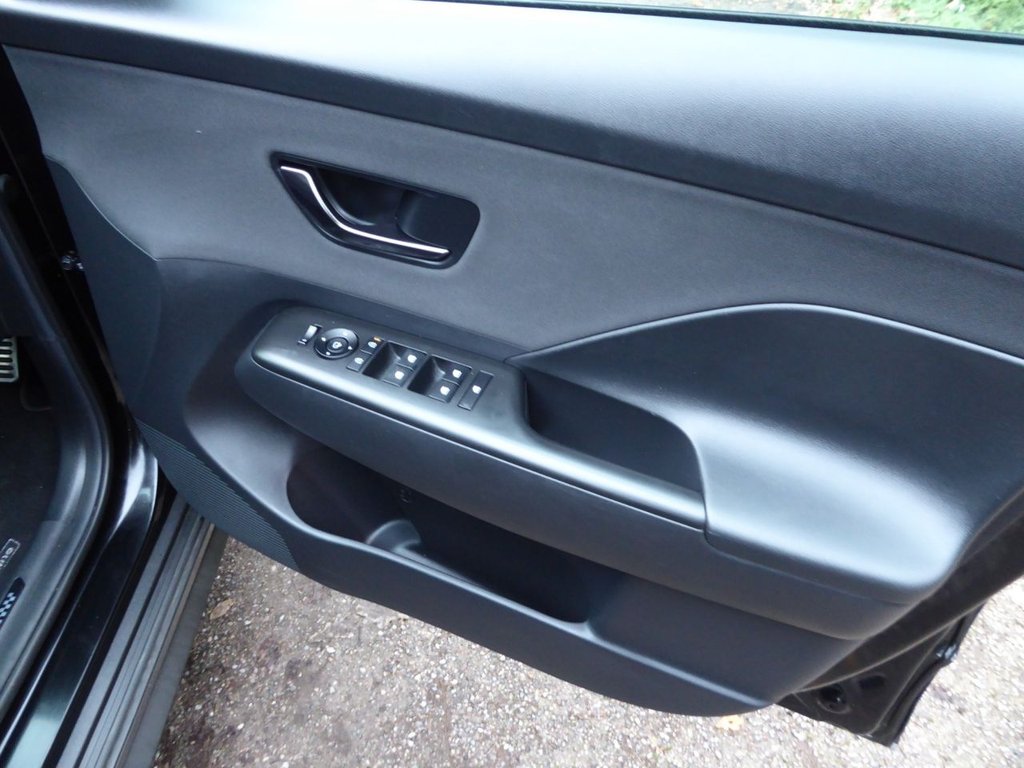 Used Hyundai KONA 2023 for sale - 76950392: Photo 24