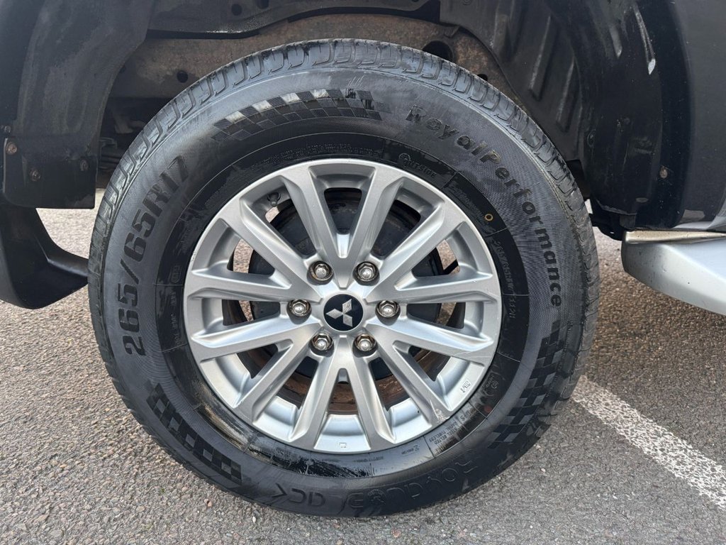 Used Mitsubishi L200 2017 for sale - 76950436: Photo 9