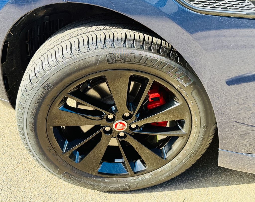 Used Jaguar F-Pace 2022 for sale - 77891231: Photo 12