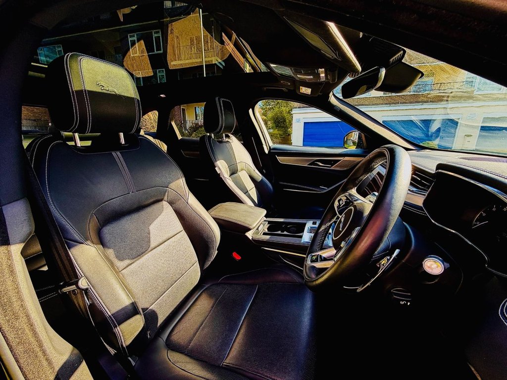 Used Jaguar F-Pace 2022 for sale - 77891231: Photo 19