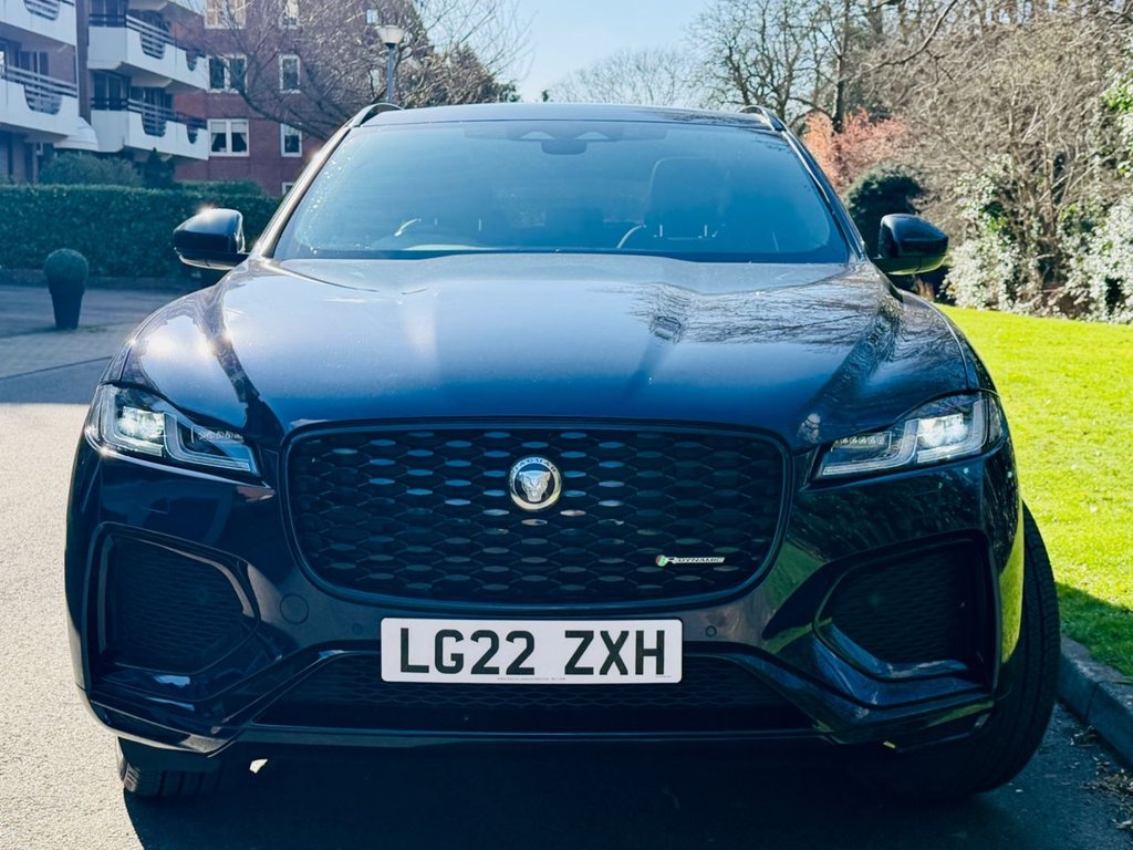 Used Jaguar F-Pace 2022 for sale - 77891231: Photo 2