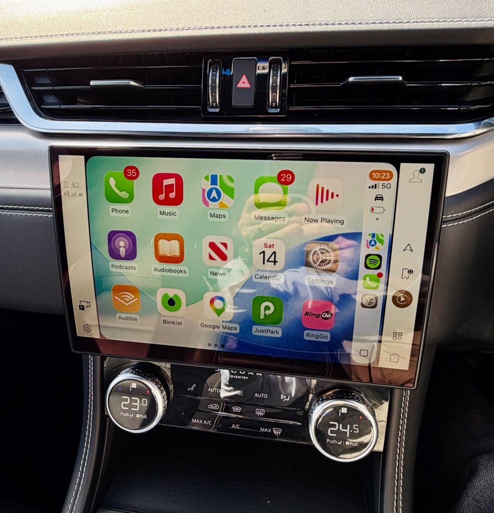 Used Jaguar F-Pace 2022 for sale - 77891231: Photo 32