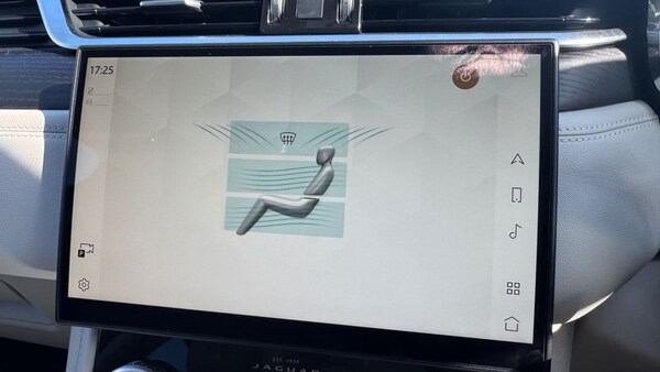 Used Jaguar F-Pace 2023 for sale - 74675606: Photo 27