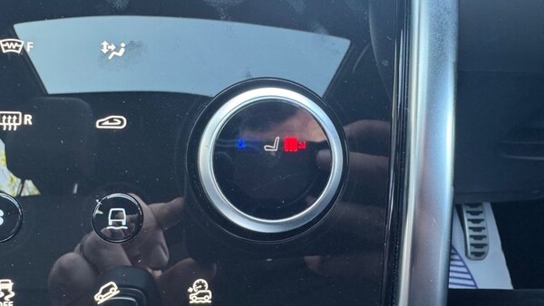 Used Land Rover Discovery Sport 2021 for sale - 74516918: Photo 34