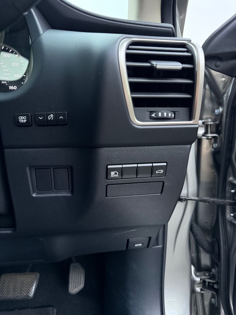 Used Lexus NX 2018 for sale - 76376016: Photo 26