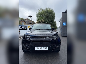 Used Land Rover Defender 2022 for sale - 75727706: Photo