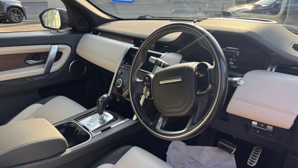 Used Land Rover Discovery Sport 2020 for sale - 74756483: Photo 13