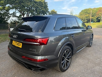 Used Audi Q7 2020 for sale - 75716321: Photo