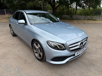 Used Mercedes-Benz E Class 2017 for sale - 79276126: Photo