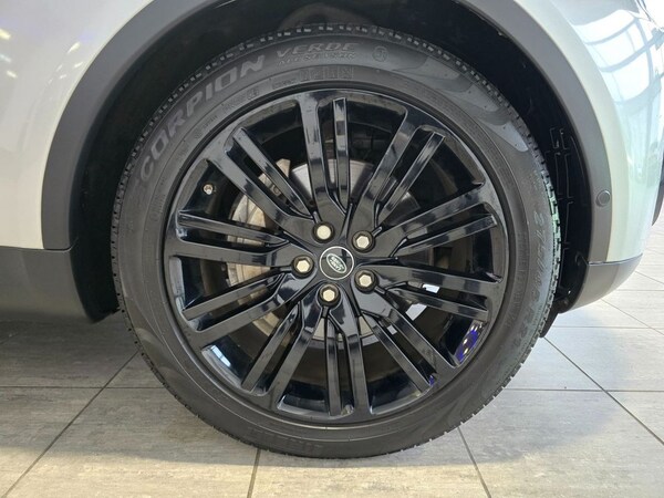 Used Land Rover Discovery 2018 for sale - 73796135: Photo 11