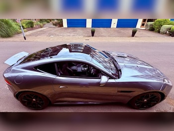 Used Jaguar F-Type 2016 for sale - 79281344: Photo