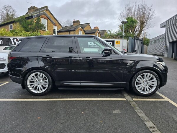 Used Land Rover Range Rover Sport 2017 for sale - 73102688: Photo 2