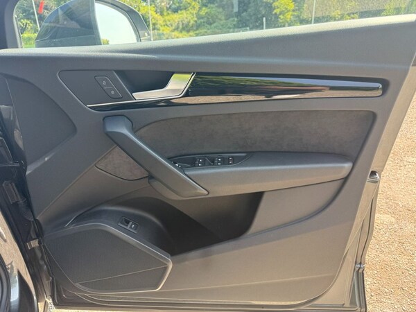 Used Audi Q5 2020 for sale - 75631099: Photo 10