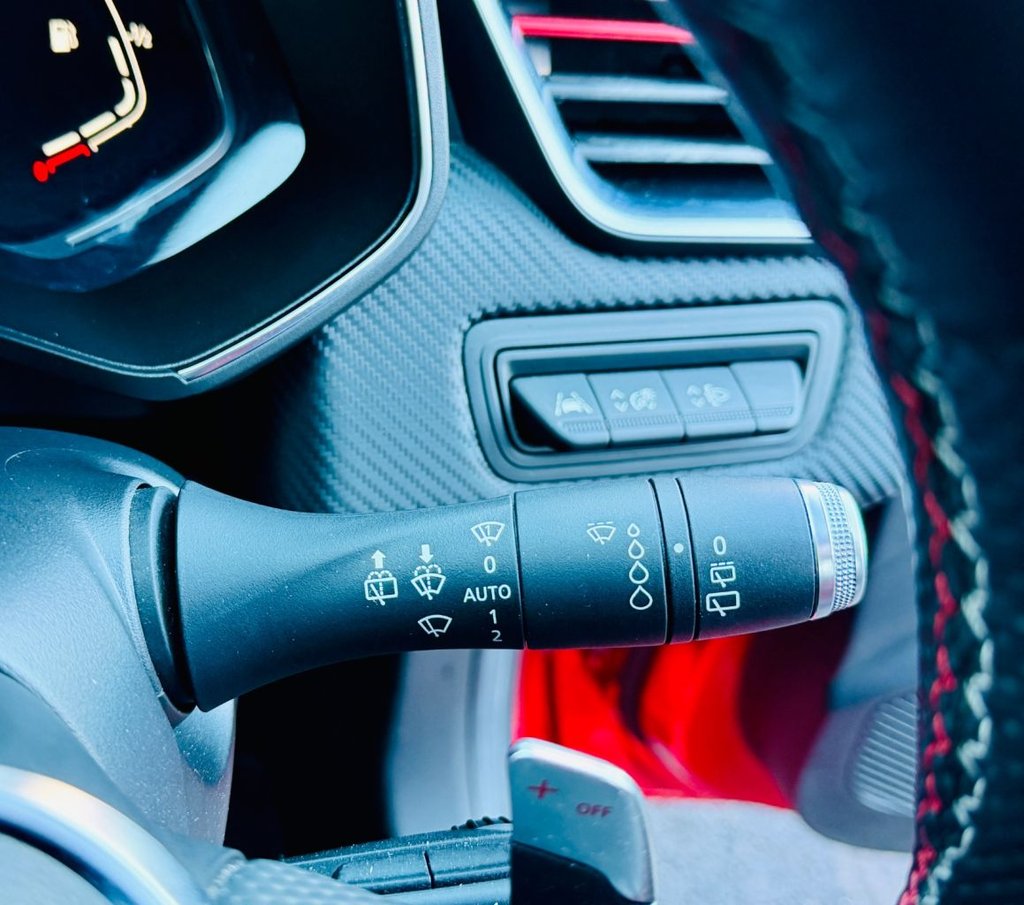 Used Renault Clio 2021 for sale - 77101073: Photo 24