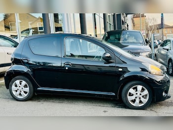 Used Toyota AYGO 2012 for sale - 77841371: Photo