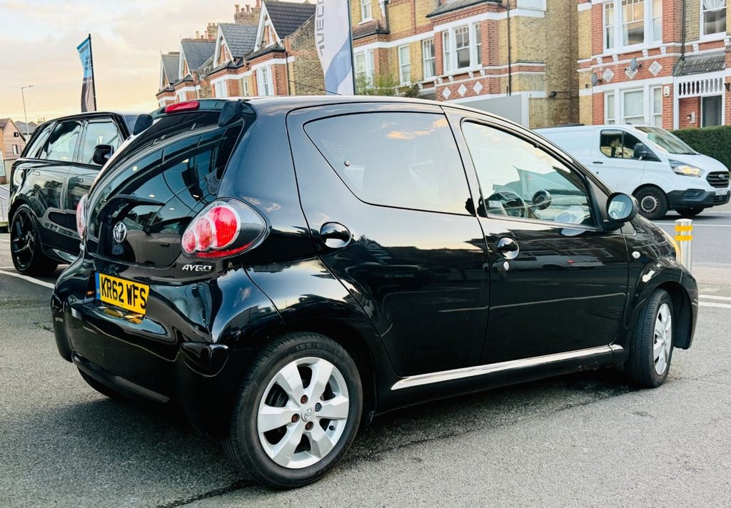 Used Toyota AYGO 2012 for sale - 77841371: Photo 3