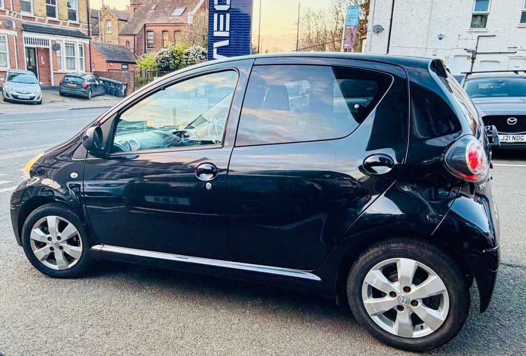 Used Toyota AYGO 2012 for sale - 77841371: Photo 4