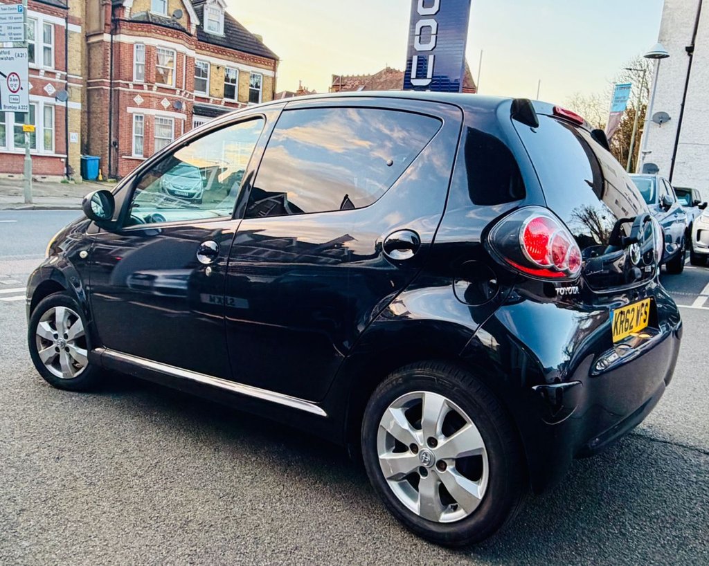 Used Toyota AYGO 2012 for sale - 77841371: Photo 5