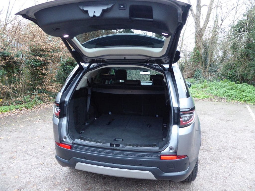 Used Land Rover Discovery Sport 2020 for sale - 76950550: Photo 10