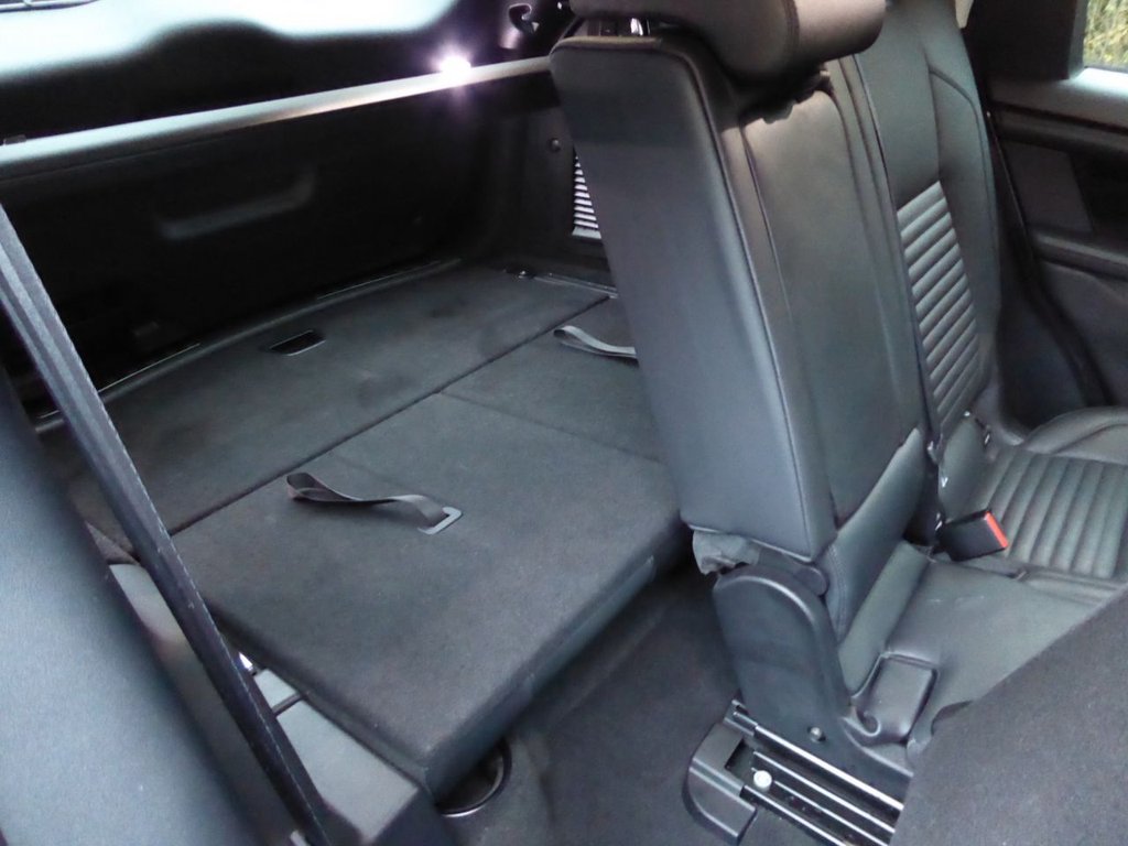 Used Land Rover Discovery Sport 2020 for sale - 76950550: Photo 17