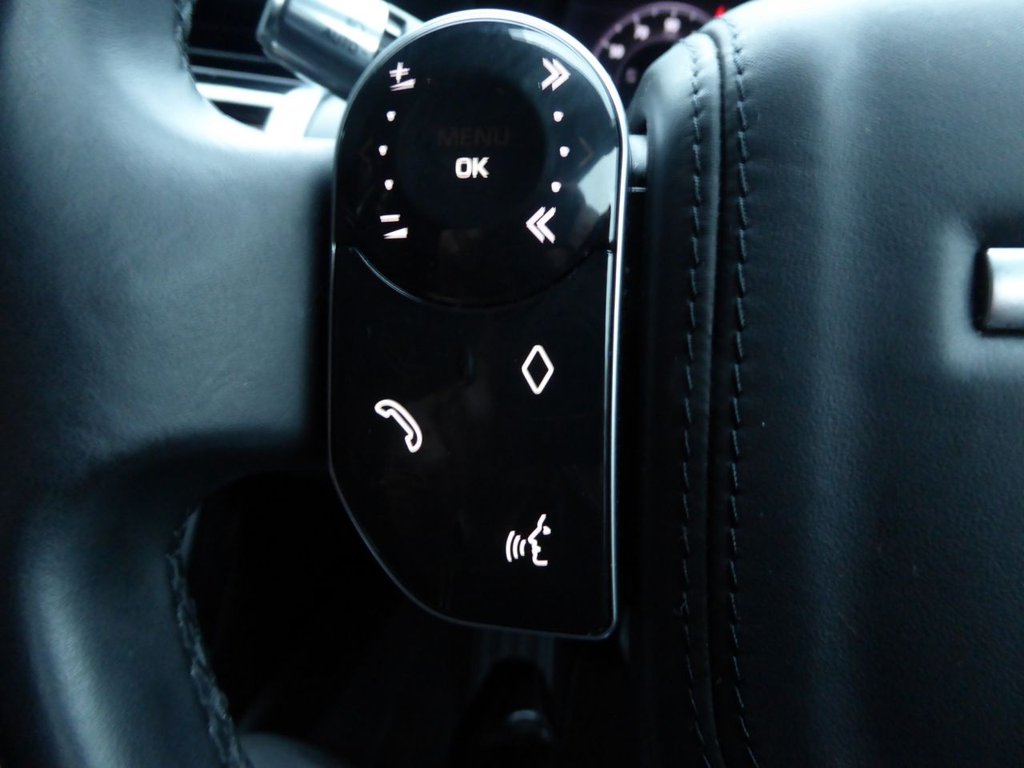 Used Land Rover Discovery Sport 2020 for sale - 76950550: Photo 32