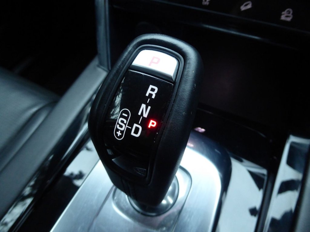 Used Land Rover Discovery Sport 2020 for sale - 76950550: Photo 33