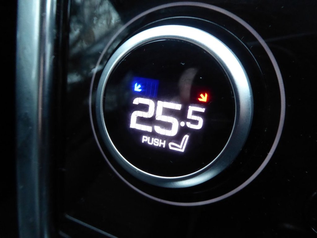 Used Land Rover Discovery Sport 2020 for sale - 76950550: Photo 35