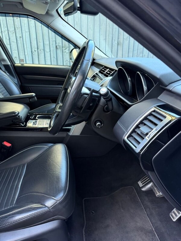 Used Land Rover Discovery 2017 for sale - 76080782: Photo 20