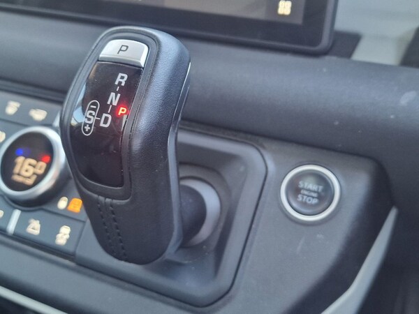 Used Land Rover Defender 2020 for sale - 75264802: Photo 22