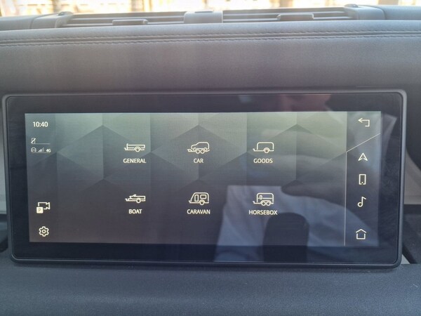 Used Land Rover Defender 2020 for sale - 75264802: Photo 30