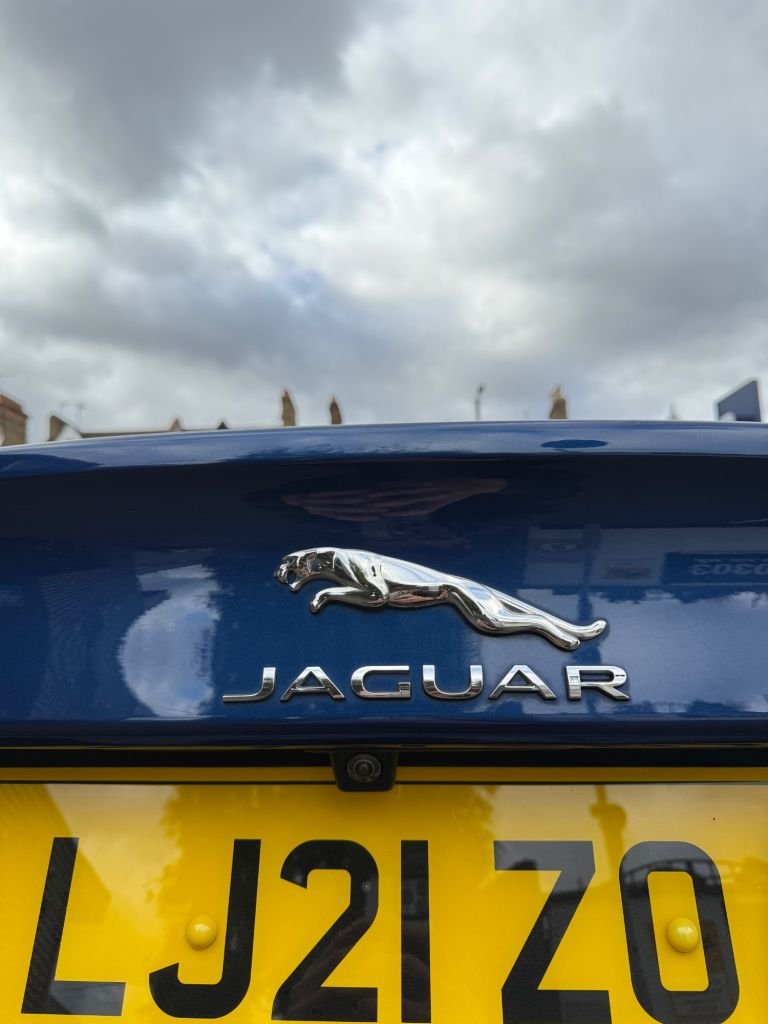 Used Jaguar XE 2021 for sale - 76386390: Photo 14