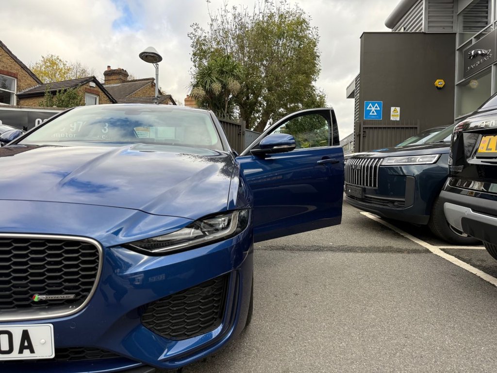 Used Jaguar XE 2021 for sale - 76386390: Photo 18