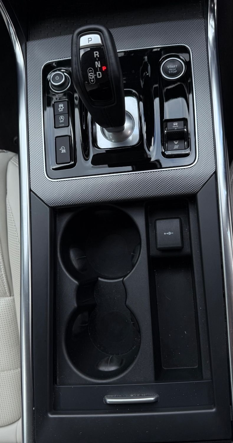 Used Jaguar XE 2021 for sale - 76386390: Photo 39