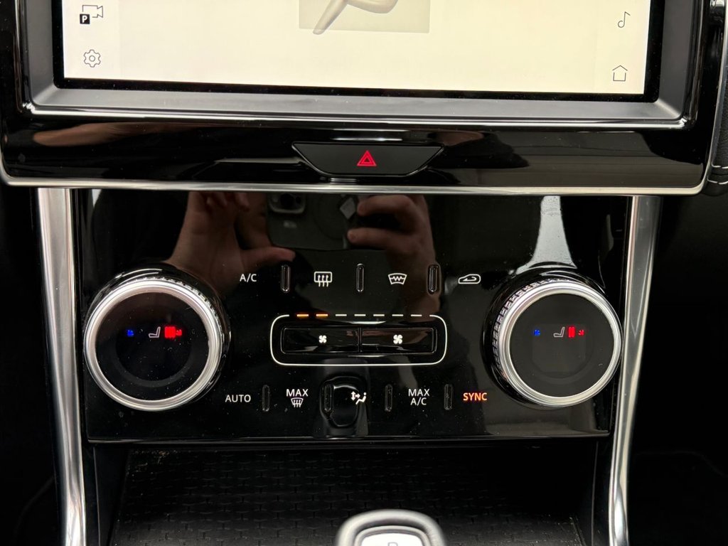 Used Jaguar XE 2021 for sale - 76386390: Photo 41