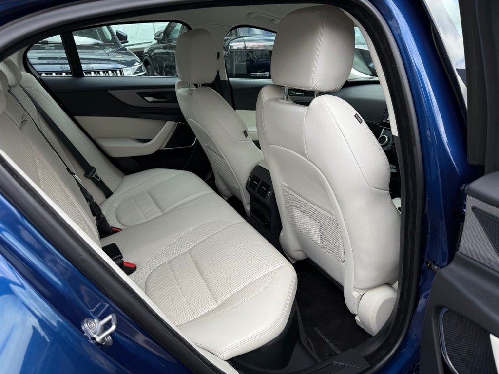 Used Jaguar XE 2021 for sale - 76386390: Photo 44