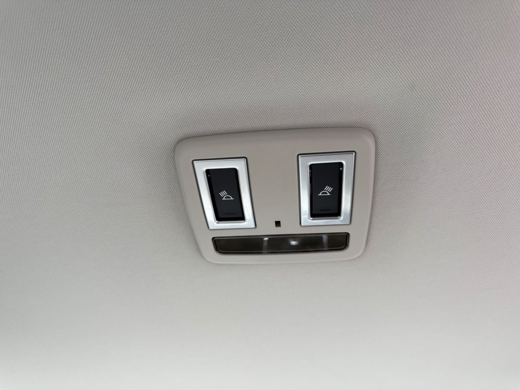 Used Jaguar XE 2021 for sale - 76386390: Photo 48