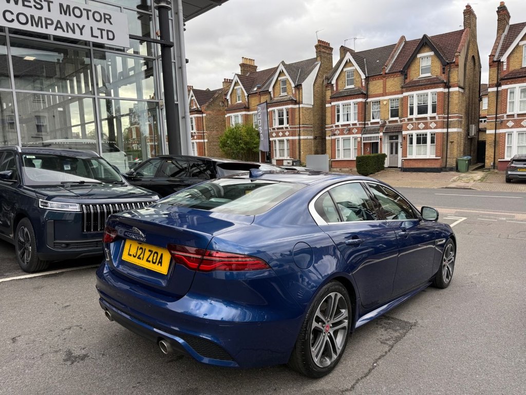 Used Jaguar XE 2021 for sale - 76386390: Photo 7