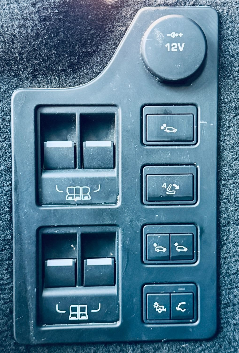 Used Land Rover Discovery 2017 for sale - 77327838: Photo 31