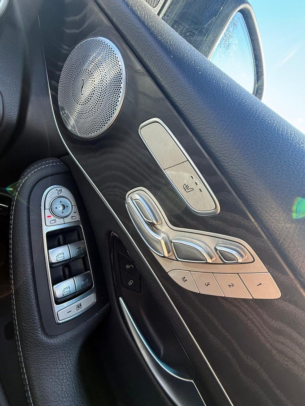 Used Mercedes-Benz GLC 2019 for sale - 78044543: Photo 25