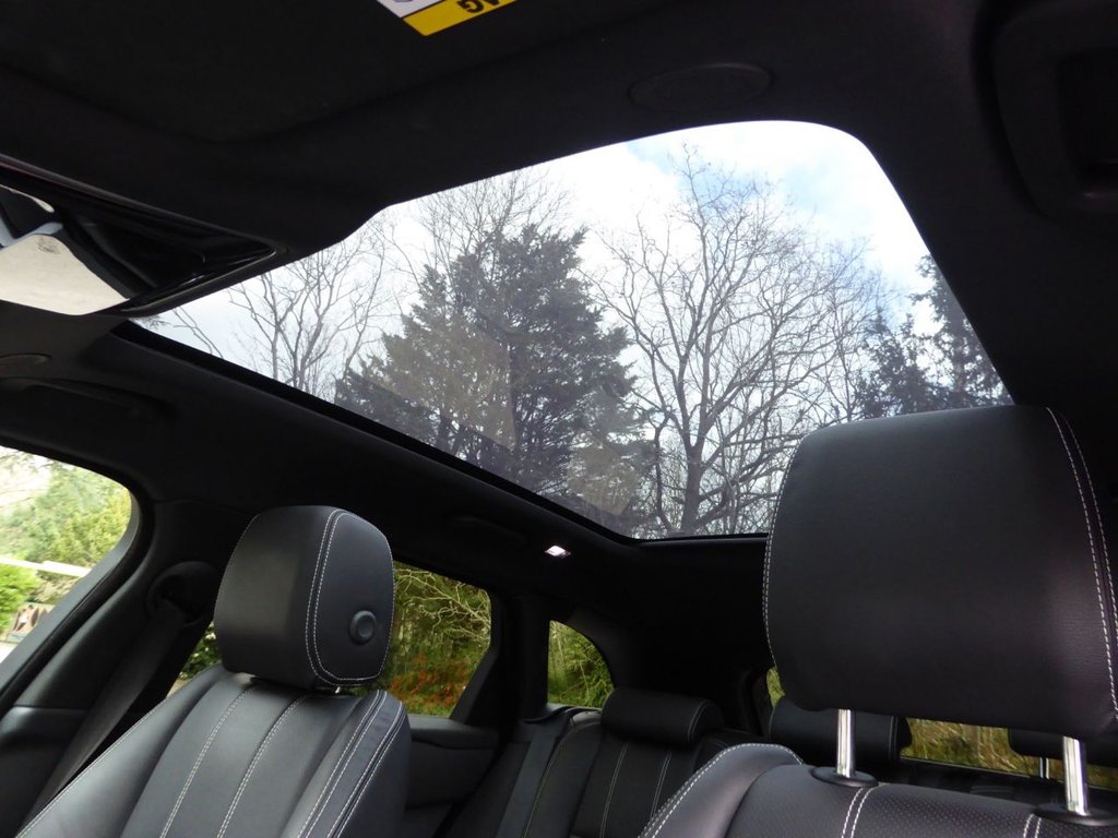 Used Land Rover Range Rover Velar 2022 for sale - 77654967: Photo 15