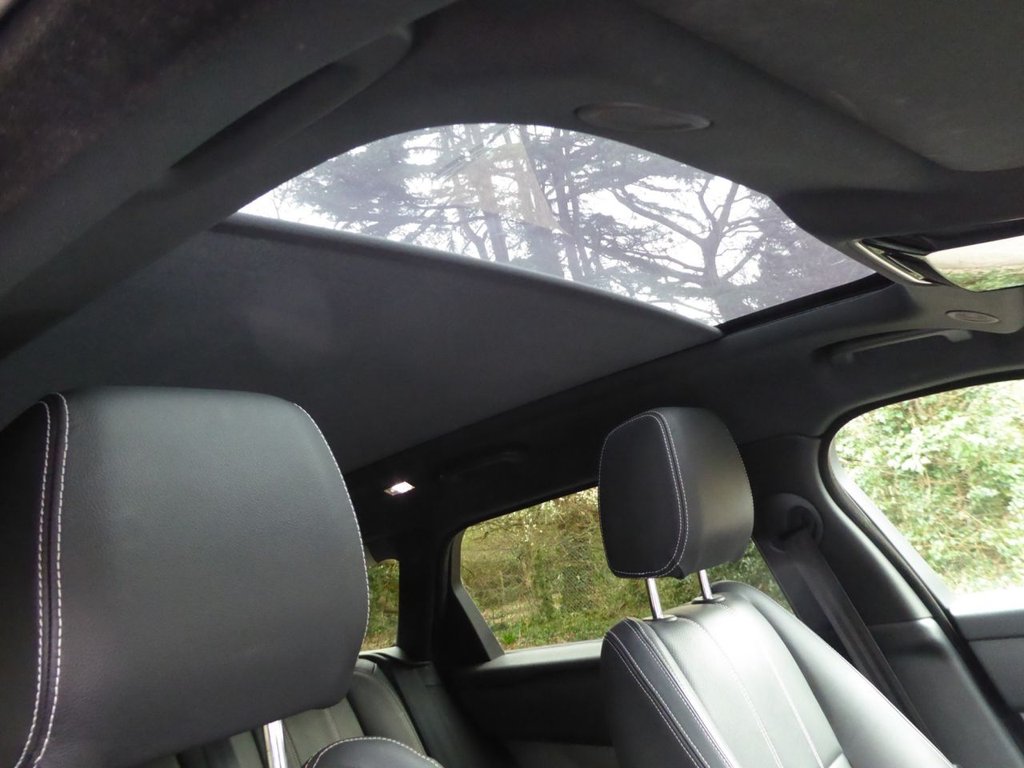 Used Land Rover Range Rover Velar 2022 for sale - 77654967: Photo 31