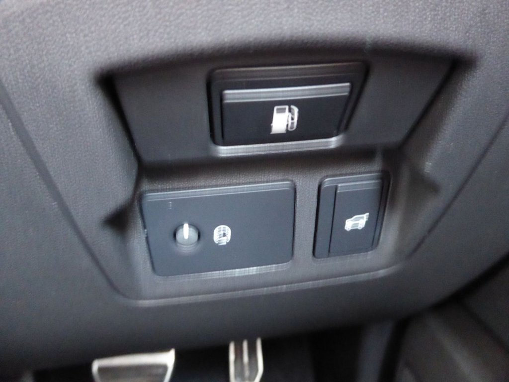 Used Land Rover Range Rover Velar 2022 for sale - 77654967: Photo 32