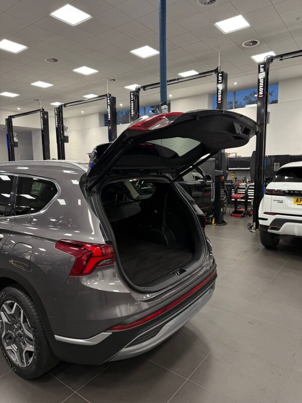 Used Hyundai Santa Fe 2022 for sale - 76280008: Photo 11