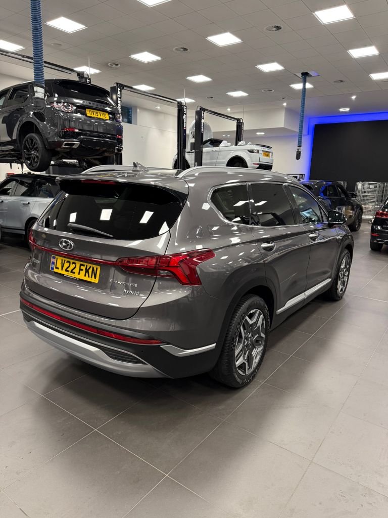 Used Hyundai Santa Fe 2022 for sale - 76280008: Photo 5