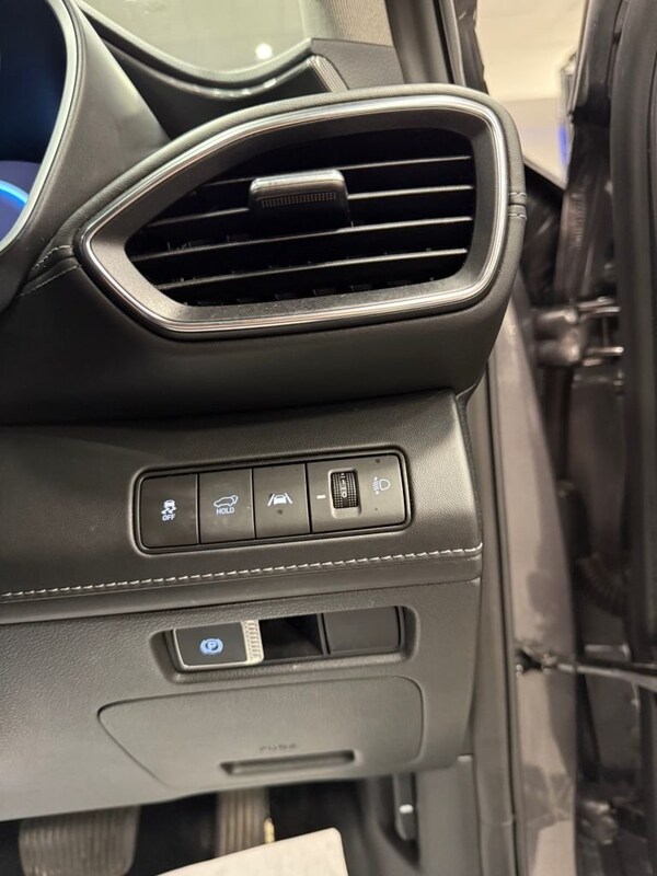 Used Hyundai Santa Fe 2022 for sale - 76280008: Photo 50