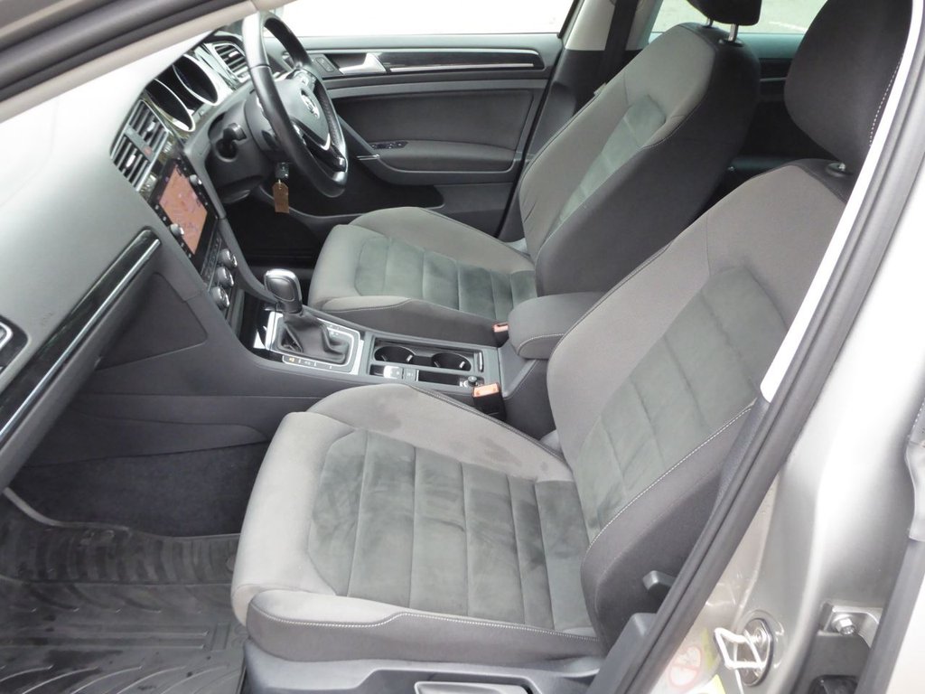 Used Volkswagen Golf 2020 for sale - 77288350: Photo 13