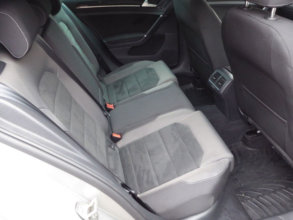 Used Volkswagen Golf 2020 for sale - 77288350: Photo 17